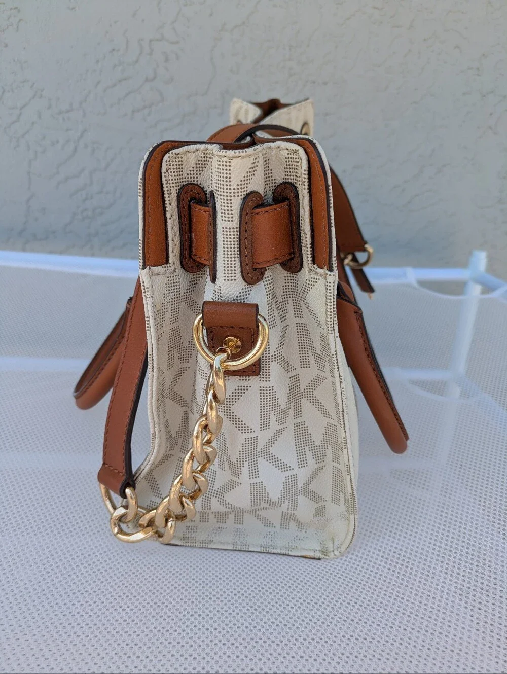 Michael Kors Hamilton Monogram Satchel - White/Tan - Super Clean